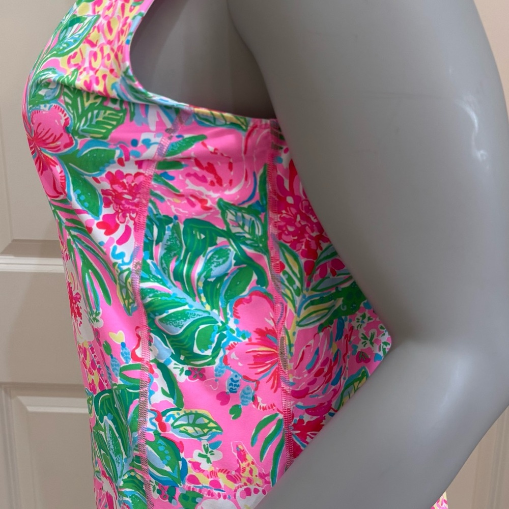 Luxletic top by Lilly Pulitzer. Size XL - Picture 3 of 6